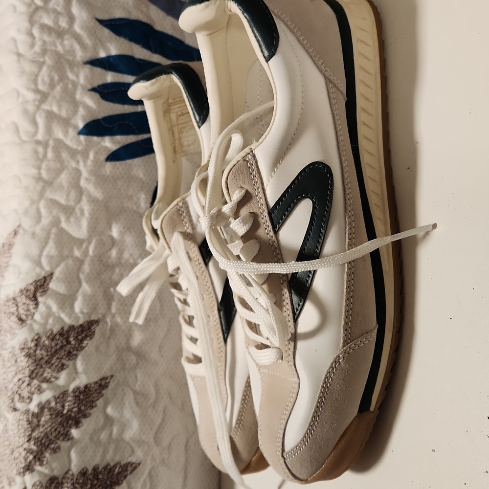 Tretorn Rawlins Vintage White and Green Lace-up Sneakers